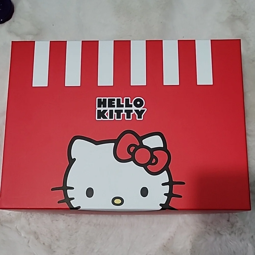 π Hello Kitty 3 Piece Gift Set NWOT - Picture 7 of 8